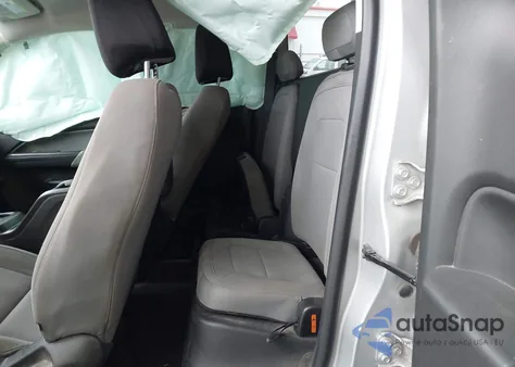 2015 Chevrolet Colorado Wt z USA, uszkodzony, nr VIN 1GCHTAE38F1151271